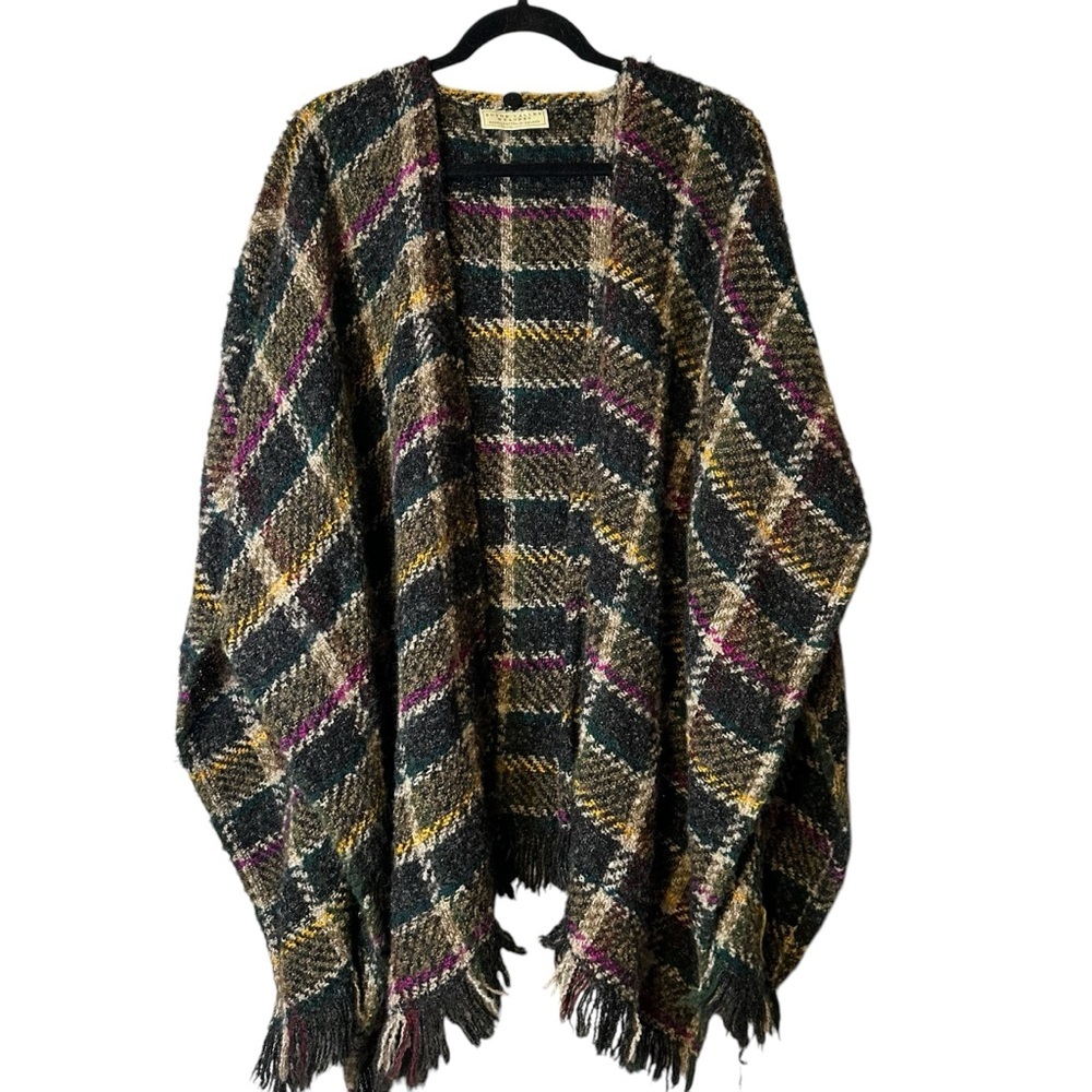 Boyne Valley Weavers Irish Plaid Fringe Ruana Cape Wrap Poncho Wool Boho Cozy